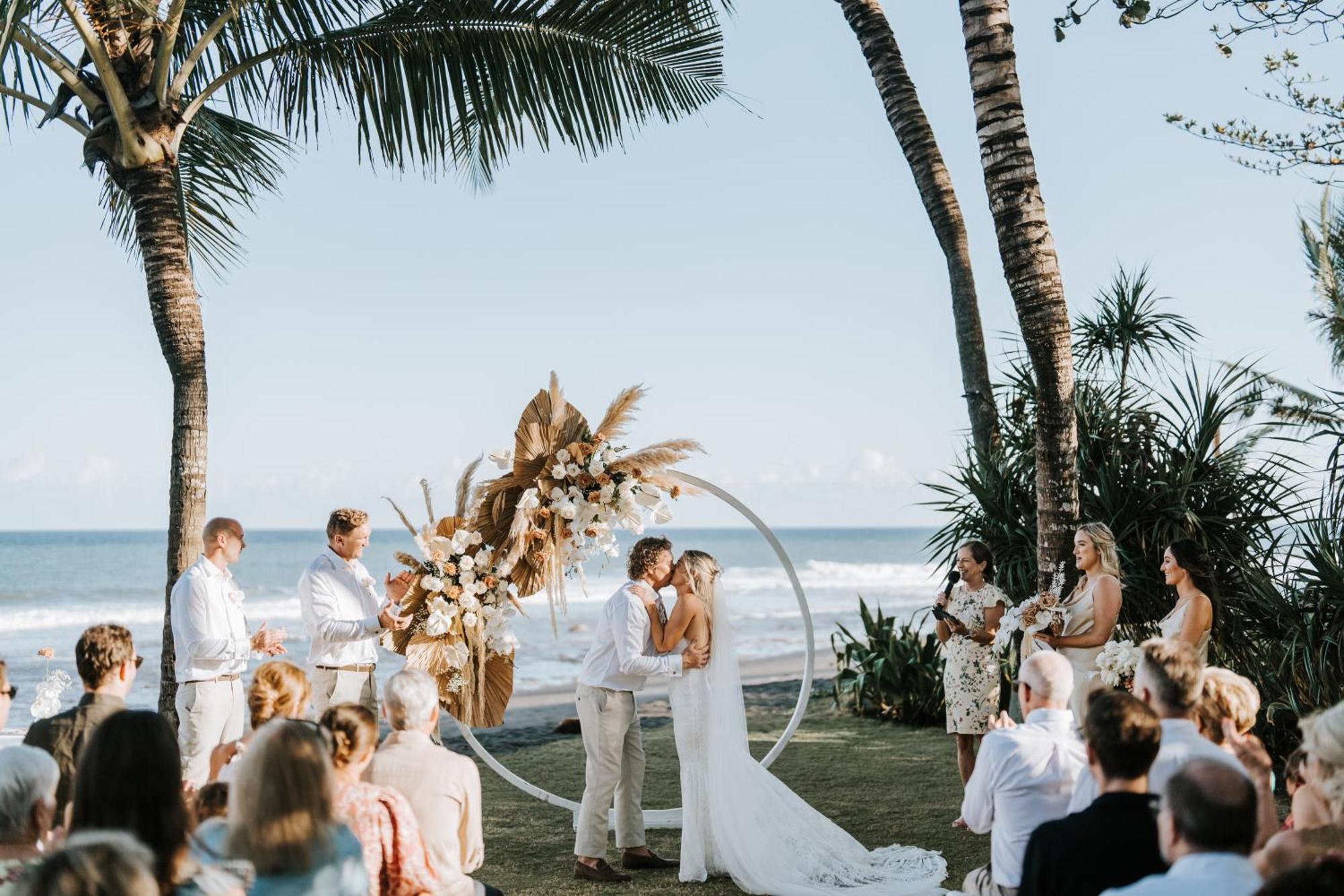 Hotel Komune And Beach Club Bali Keramas Eksteriør bilde